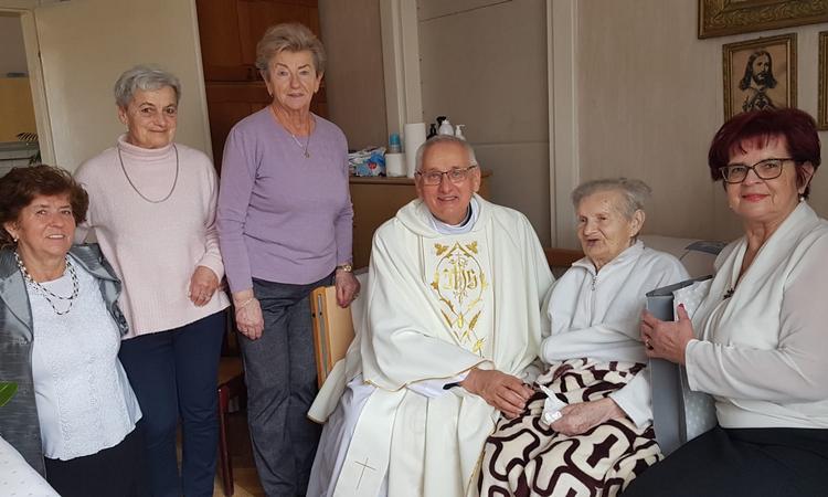 Pani Teofila Jaglarz, nasza Parafianka, ma 100 lat