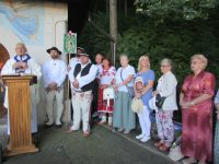 2025-08-05-Rozaniec-Msza-na-studzience-z-udzialem-Rodziny-szkaplerznej-i-kapeli-goralskiej 012