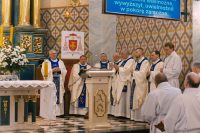 Diecezjalna-Pielgrzymka-Nadzwyczajnych-Szafarzy-Komunii-Swietej-13.06.2026-fot.-Michal-Piwowarczyk 036