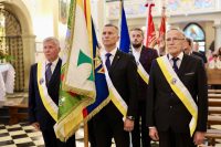 Poswiecenie-Sztandaru-Rycerzy-Kolumna-5.09.2026-fot.-Piotr-Malysz 003